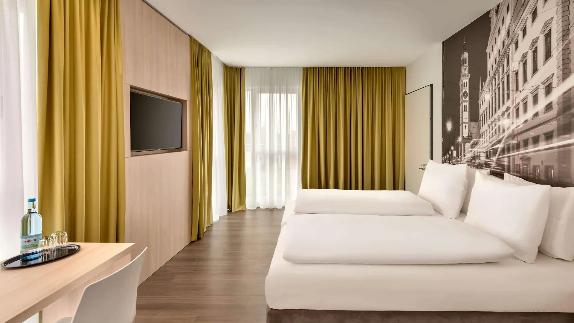 Super 8 By Wyndham Augsburg Hotel Germany